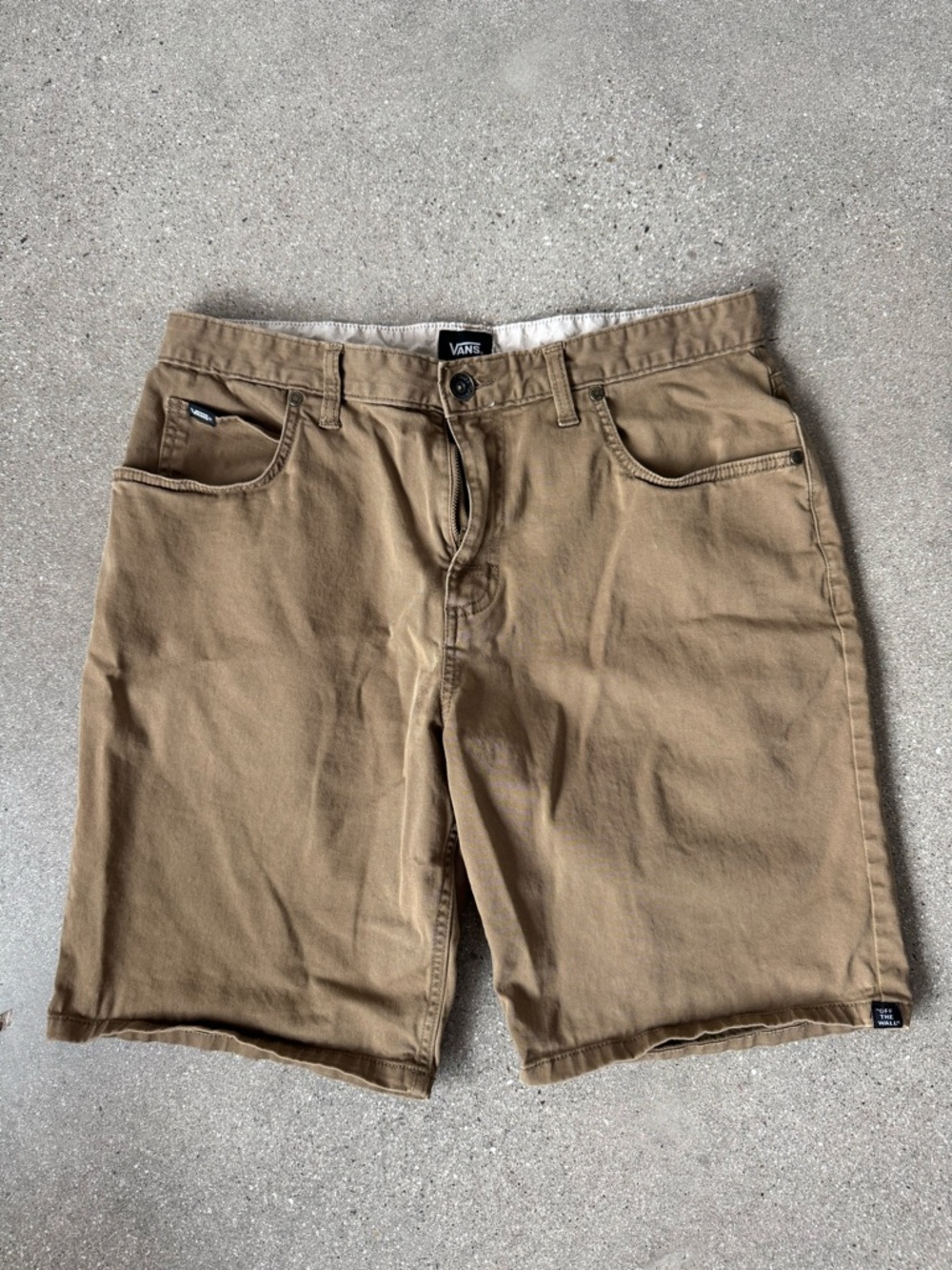 Vans Men's Tan size 32 chino  Shorts
